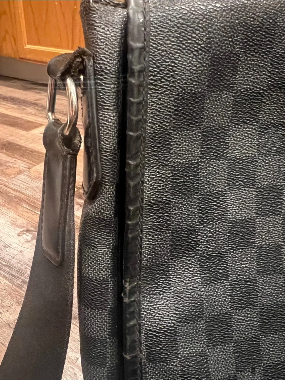 Authentic Louis Vuitton Daniel MM Messenger Bag - Damier Graphite Canvas
